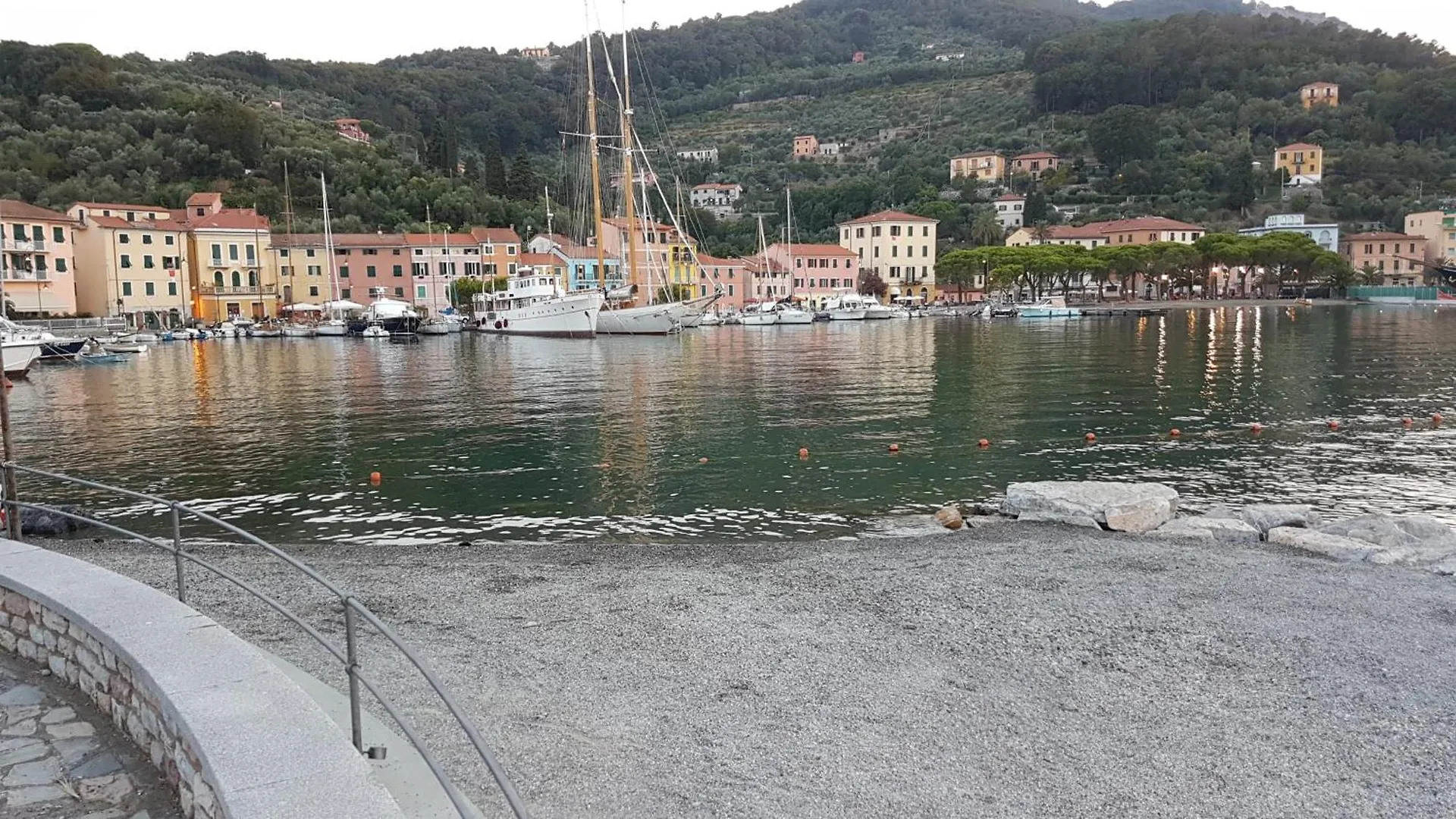 La Stanzetta Dei Rosa Apartment Porto Venere 0*,  Italy